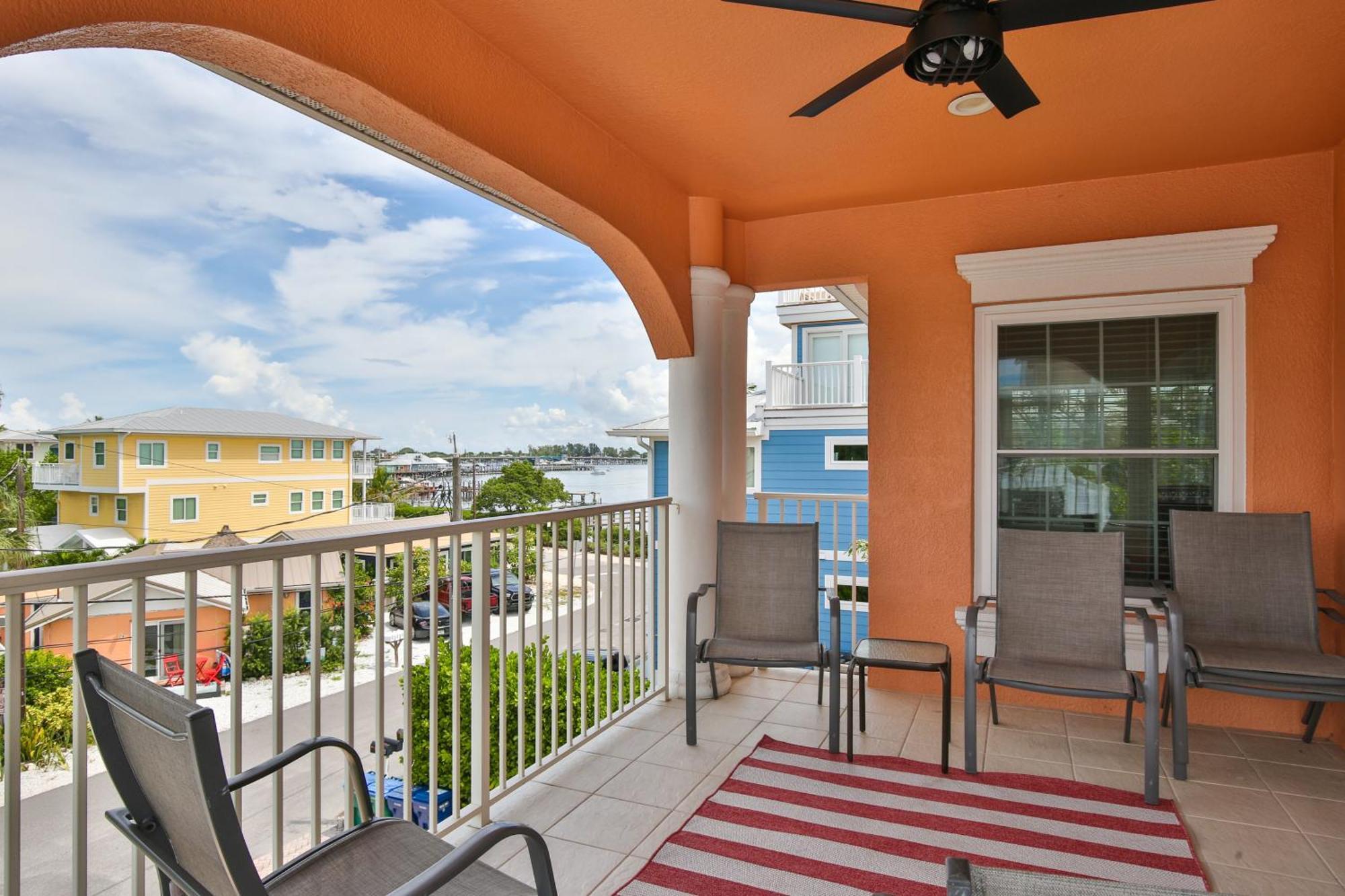 Hibiscus Hideaway B - Top Floor Unit Bradenton Beach Dış mekan fotoğraf